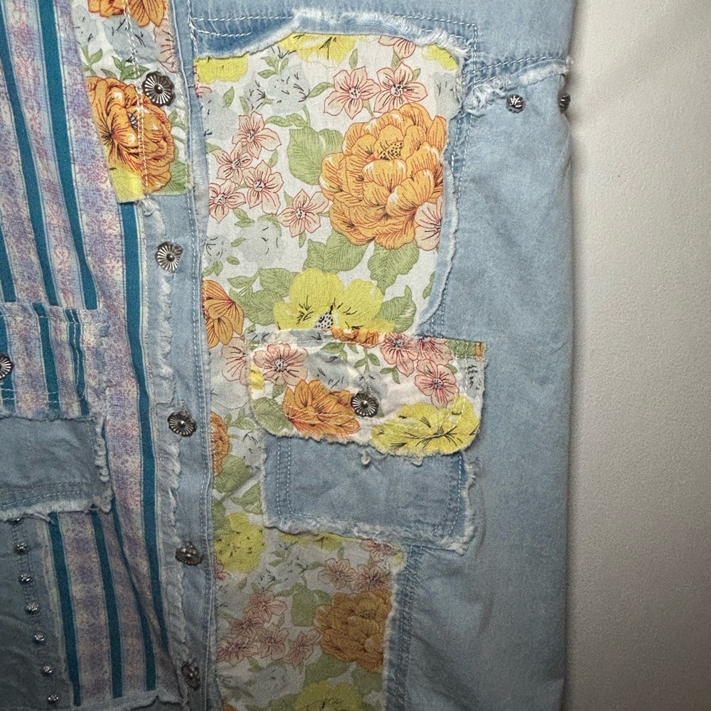 POL Light Blue Denim Floral Patch Mini Dress - Picture 3 of 14